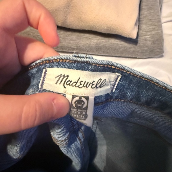 Madewell Flare Jeans in Classic Blue lady in last picture is 5’7 to give length - Picture 4 of 6